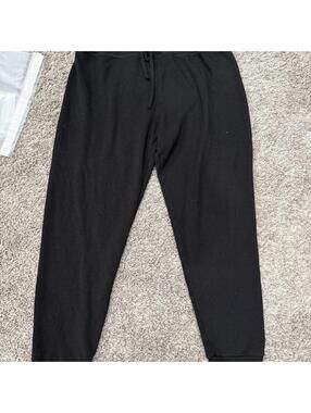 Beyond Yoga Black Medium Jogger Sweatpants